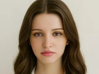 LanaCrossing online photos